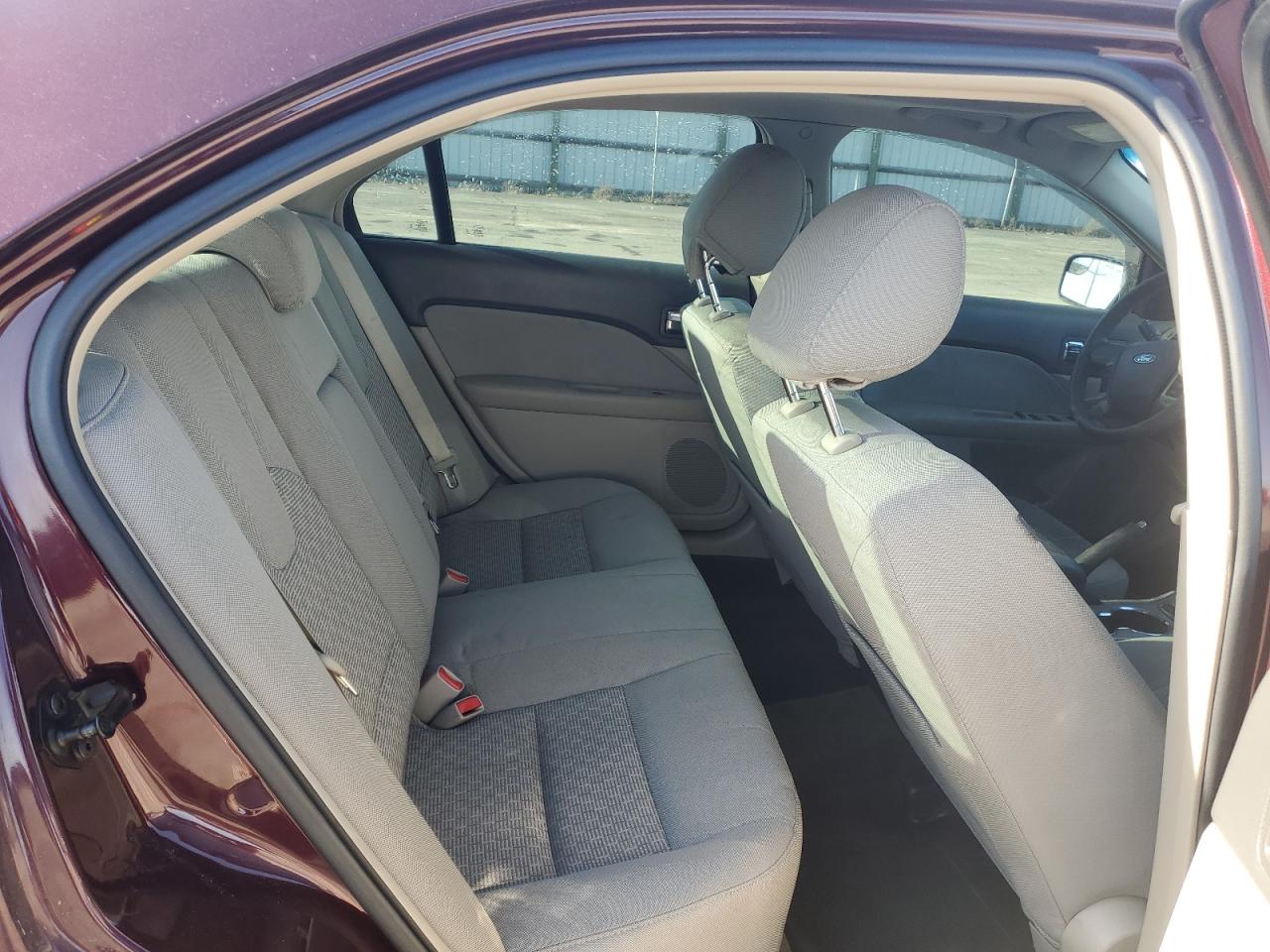 2012 Ford Fusion - Image 10