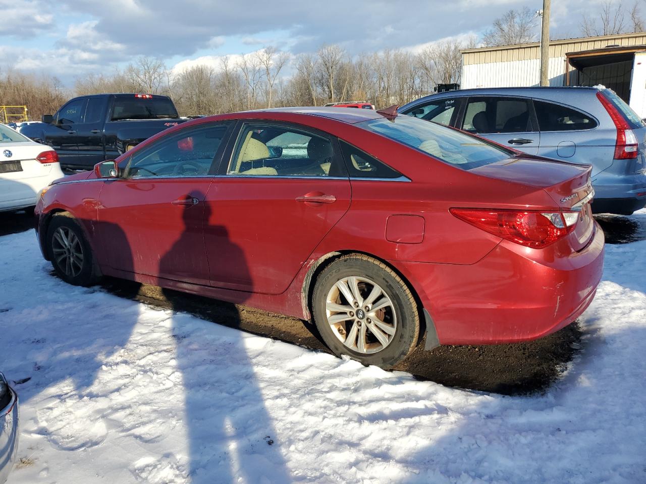 2011 Hyundai Sonata - Image 2