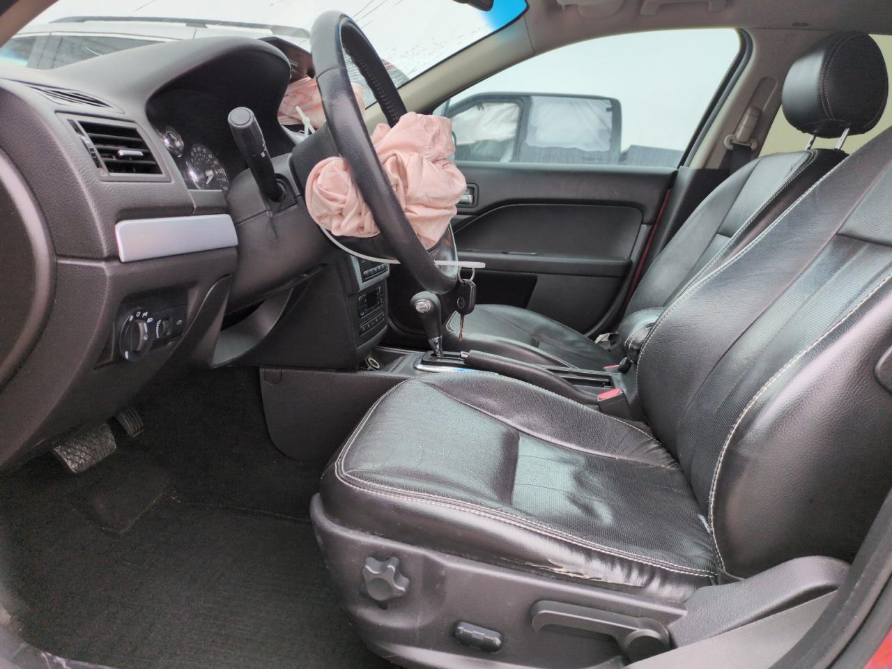 2007 Mercury Milan - Image 7