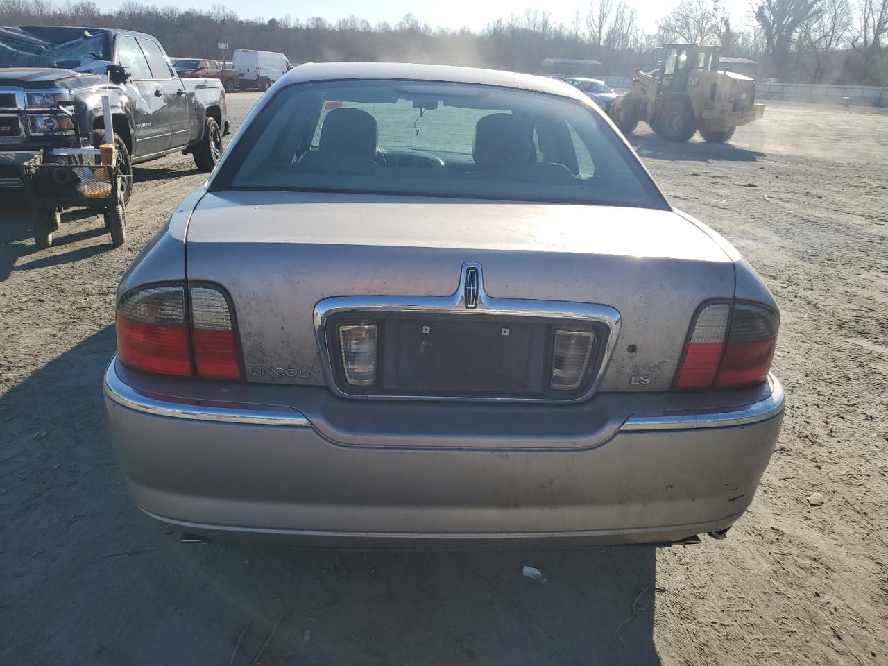 2003 Lincoln LS - Image 6