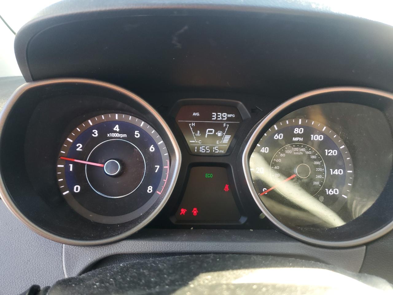 2014 Hyundai Elantra - Image 9