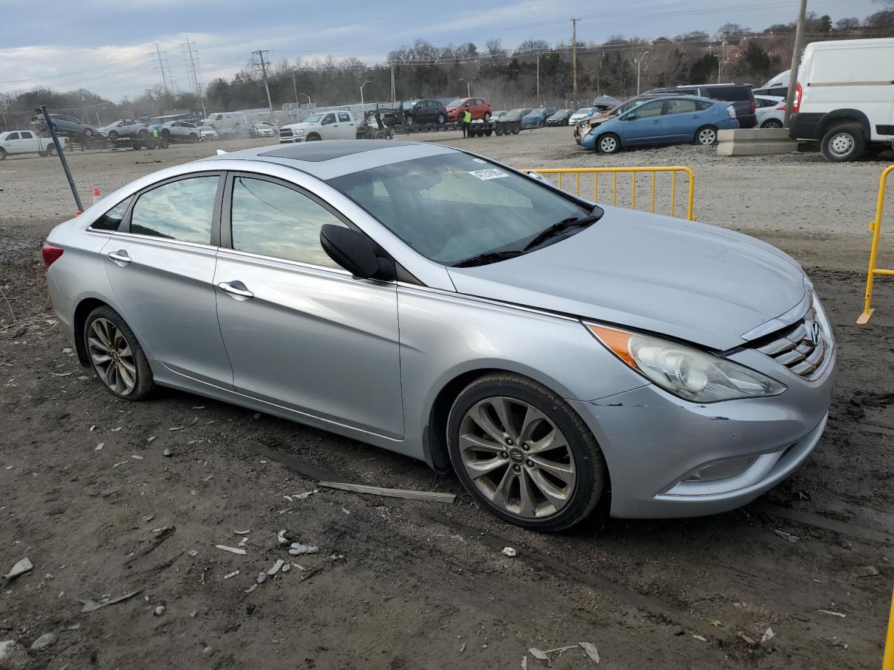 2012 Hyundai Sonata - Image 4