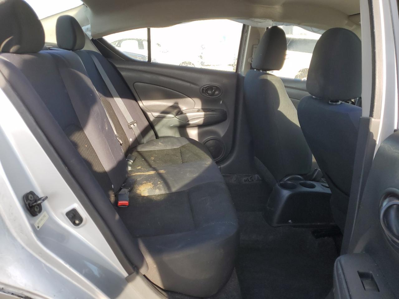 2012 Nissan Versa - Image 10