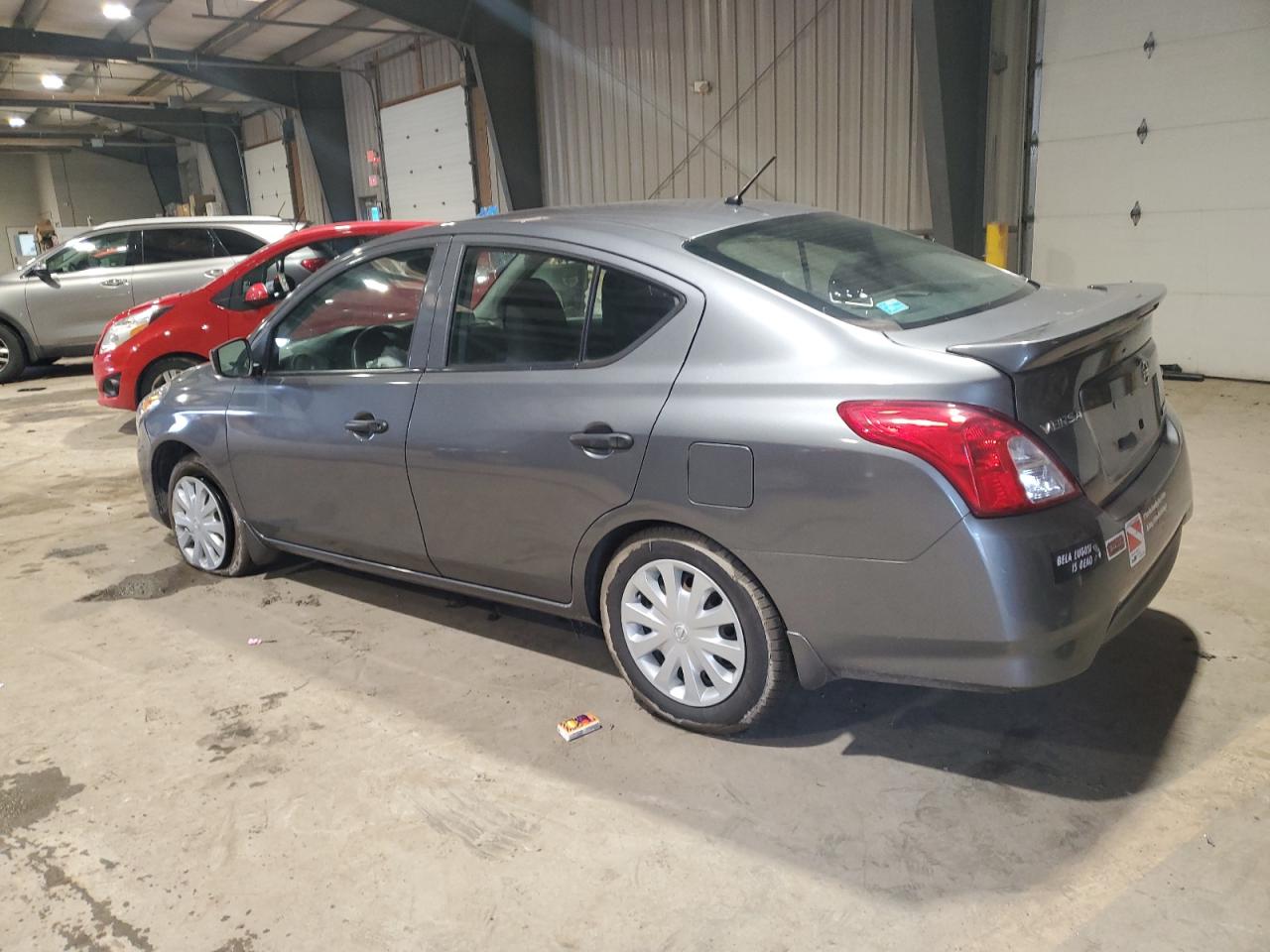 2016 Nissan Versa - Image 2