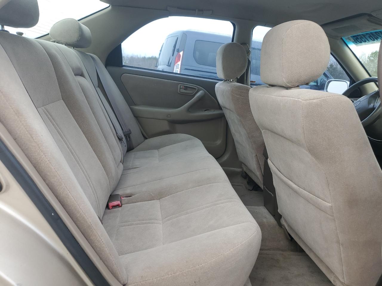 1997 Toyota Camry - Image 10
