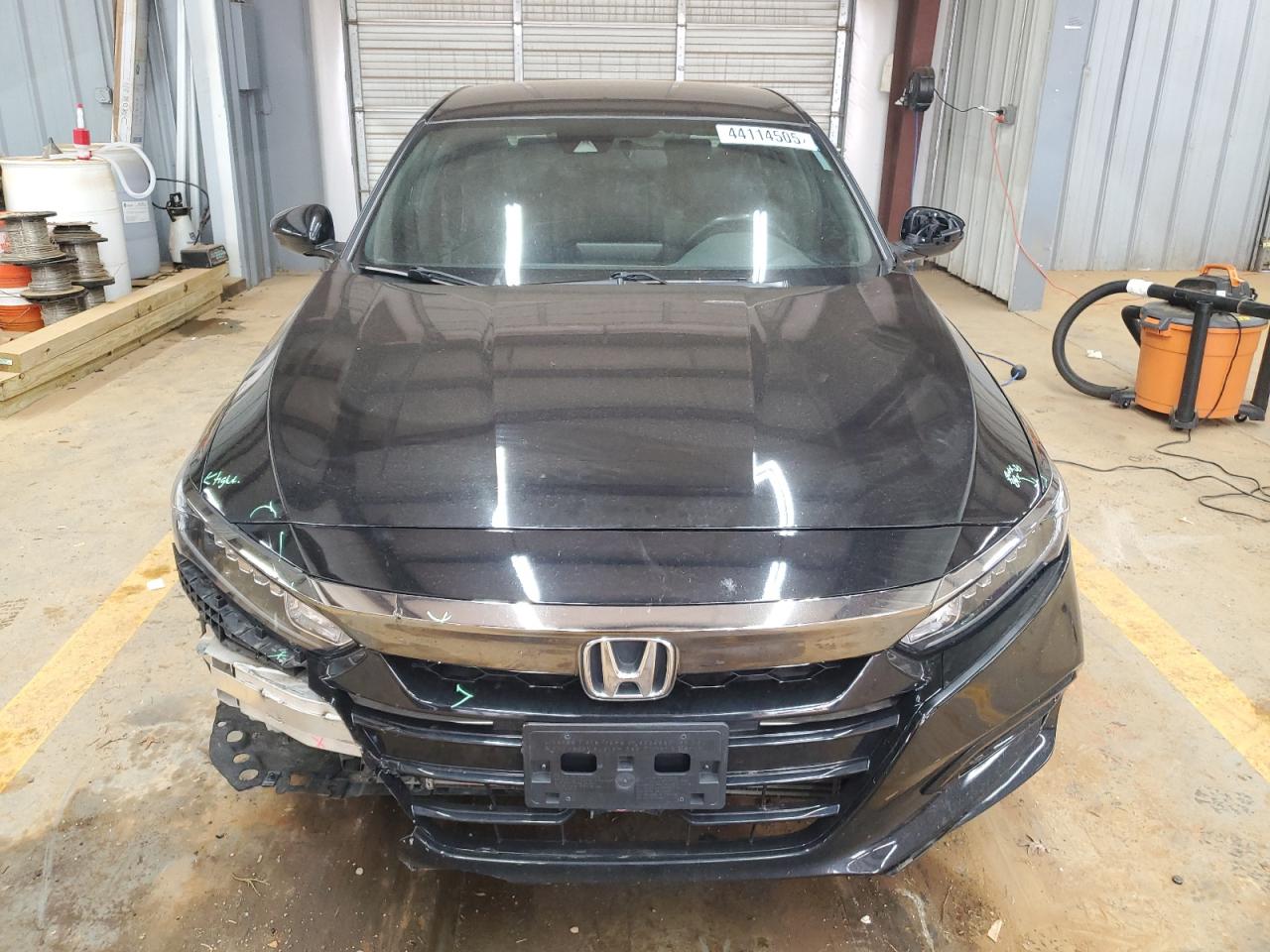 2018 Honda Accord - Image 5