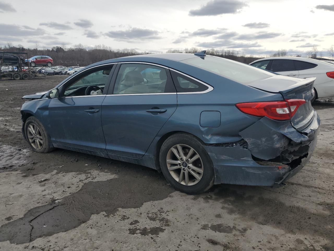 2016 Hyundai Sonata - Image 2