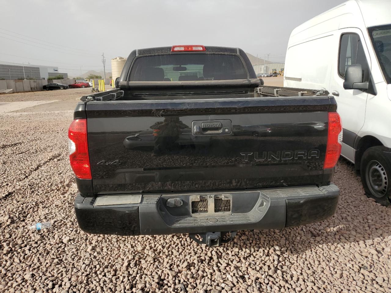 2015 Toyota Tundra - Image 6