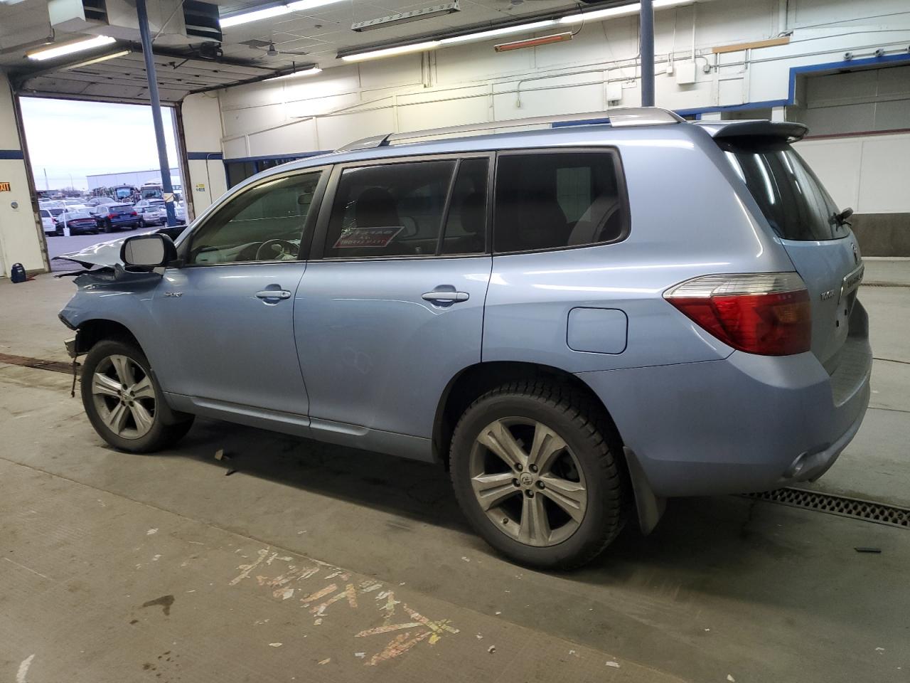 2008 Toyota Highlander - Image 2
