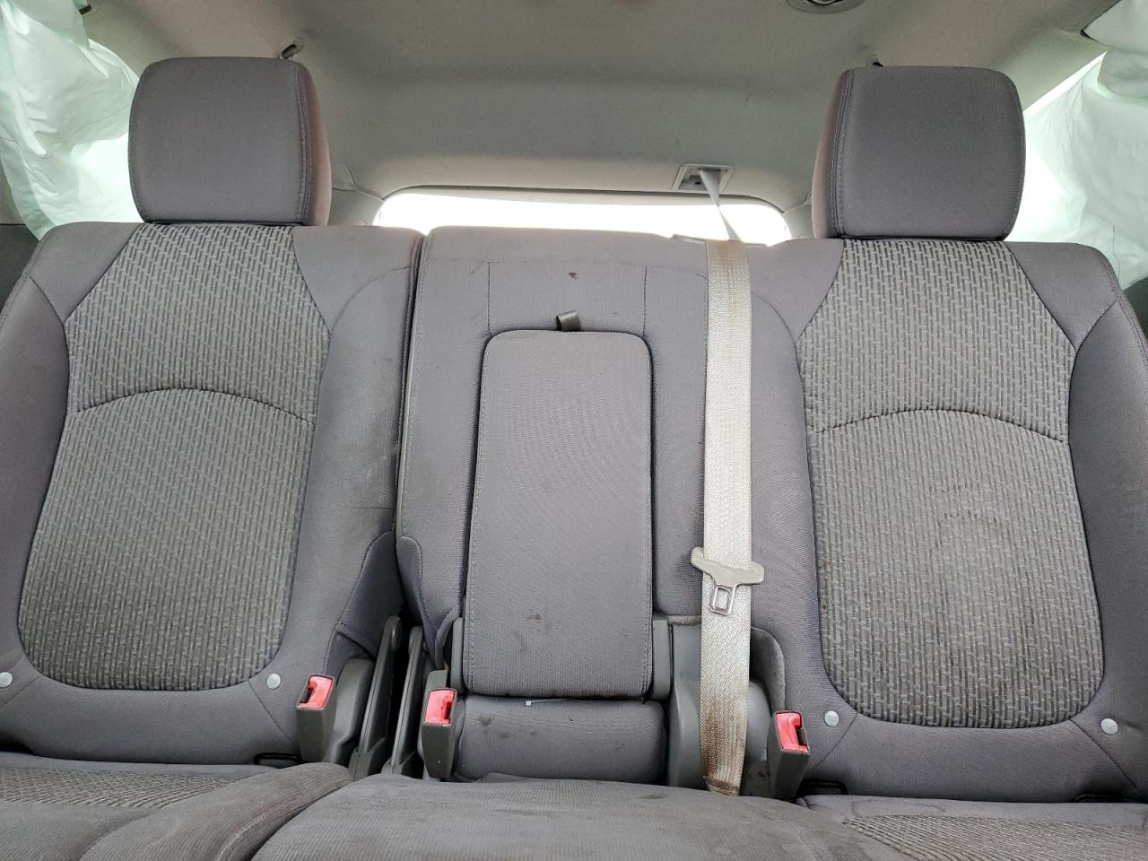 2011 Chevrolet Traverse - Image 10