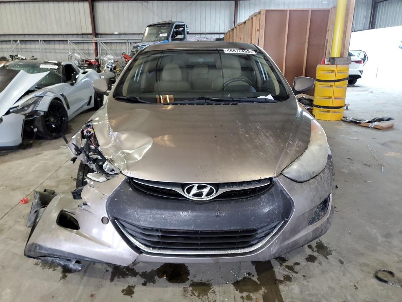 2011 Hyundai Elantra - Image 5