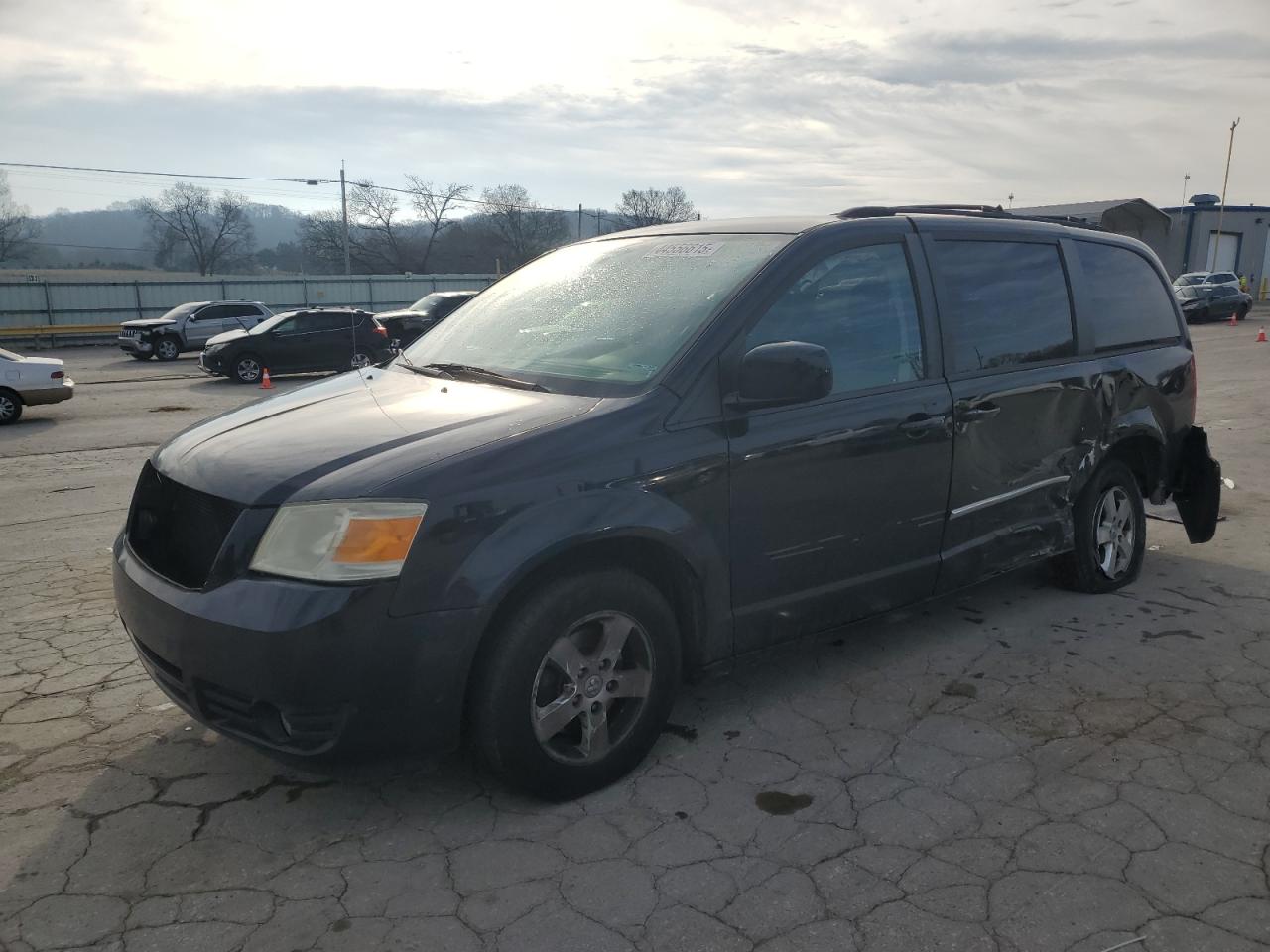 2010 Dodge Caravan - Image 1