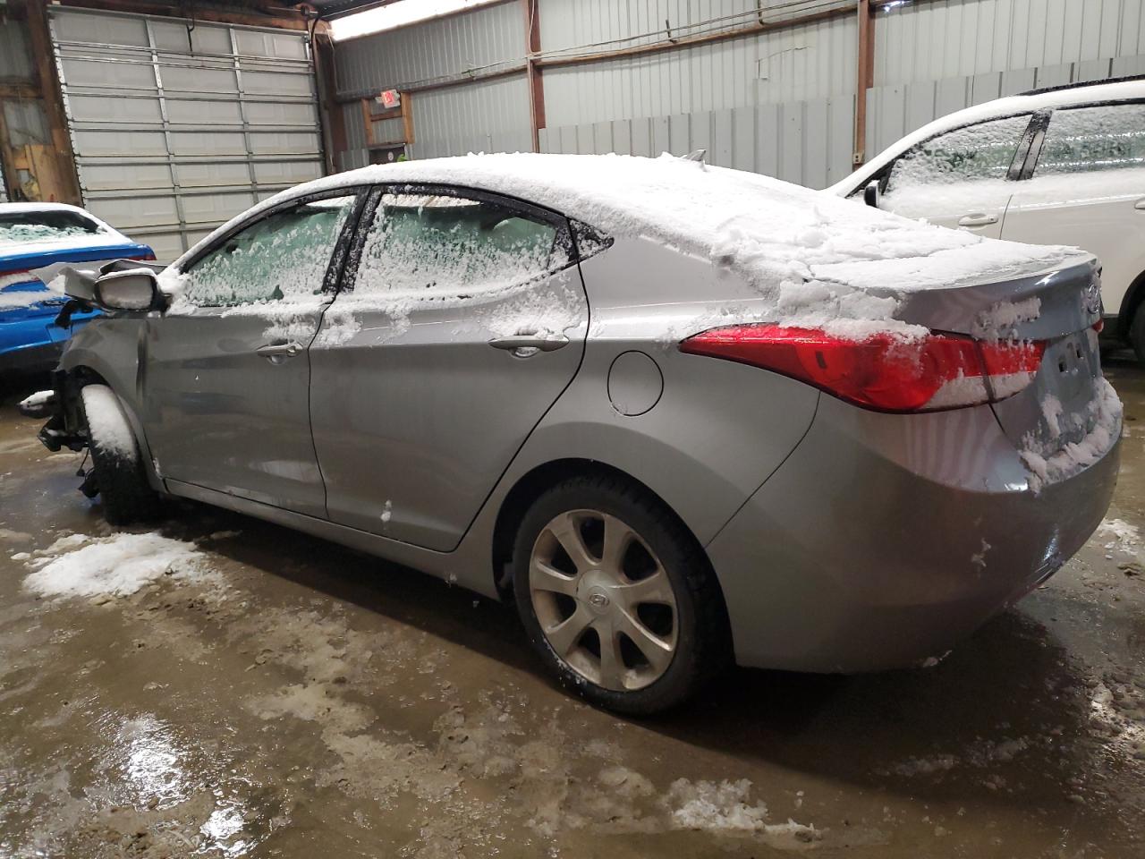 2012 Hyundai Elantra - Image 2
