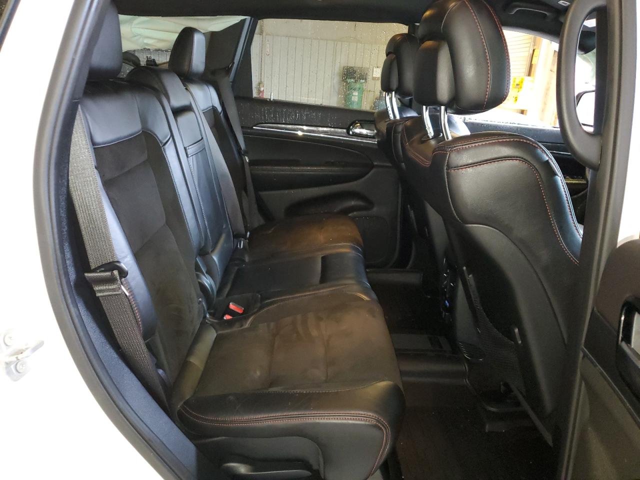 2019 Jeep Grand Cherokee - Image 11
