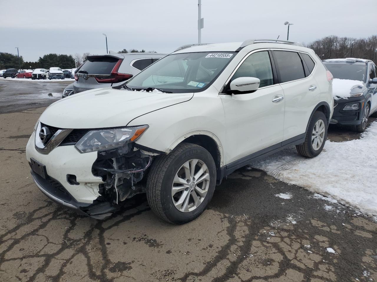 2015 Nissan Rogue - Image 1