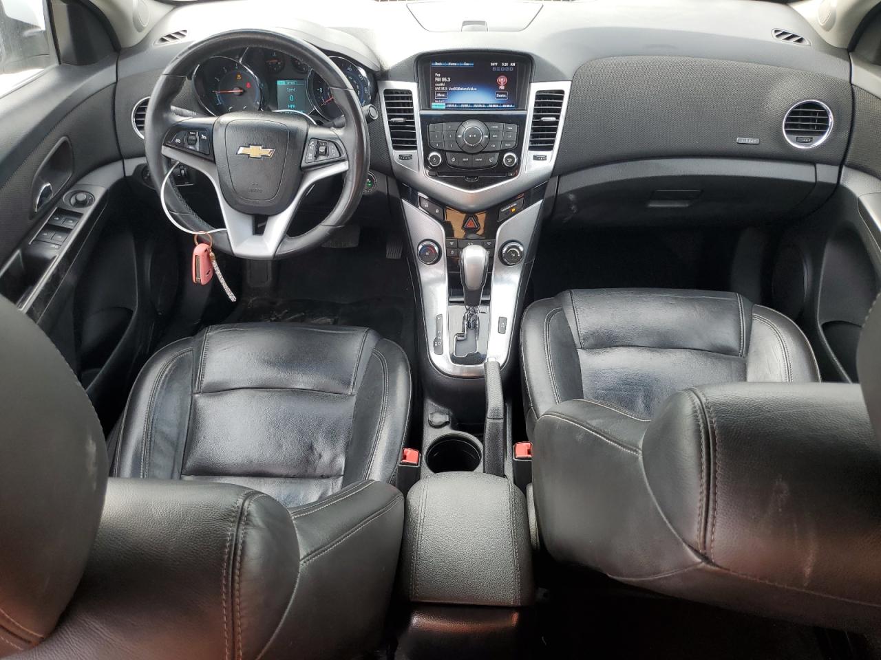 2013 Chevrolet Cruze - Image 8
