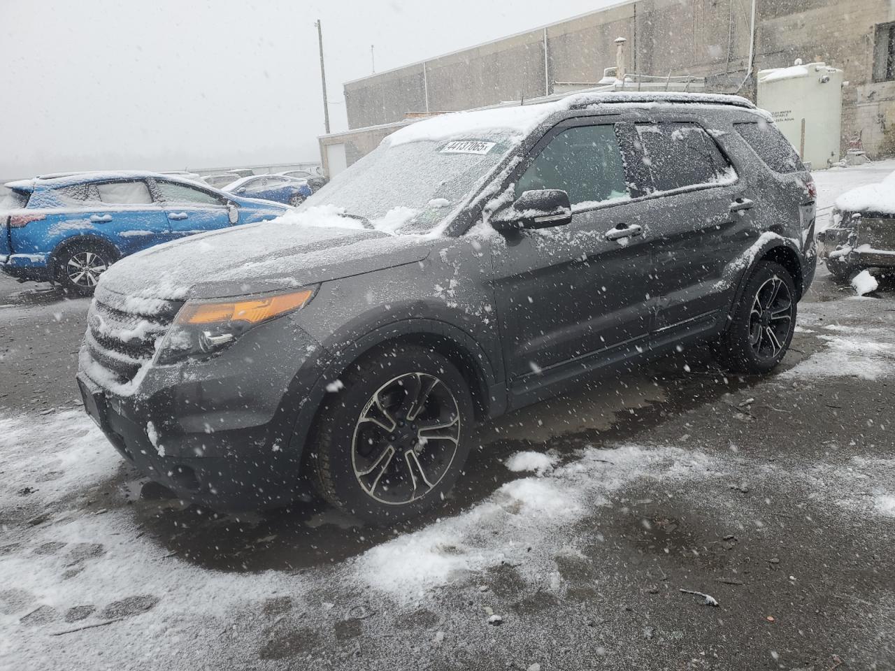 2015 Ford Explorer - Image 1