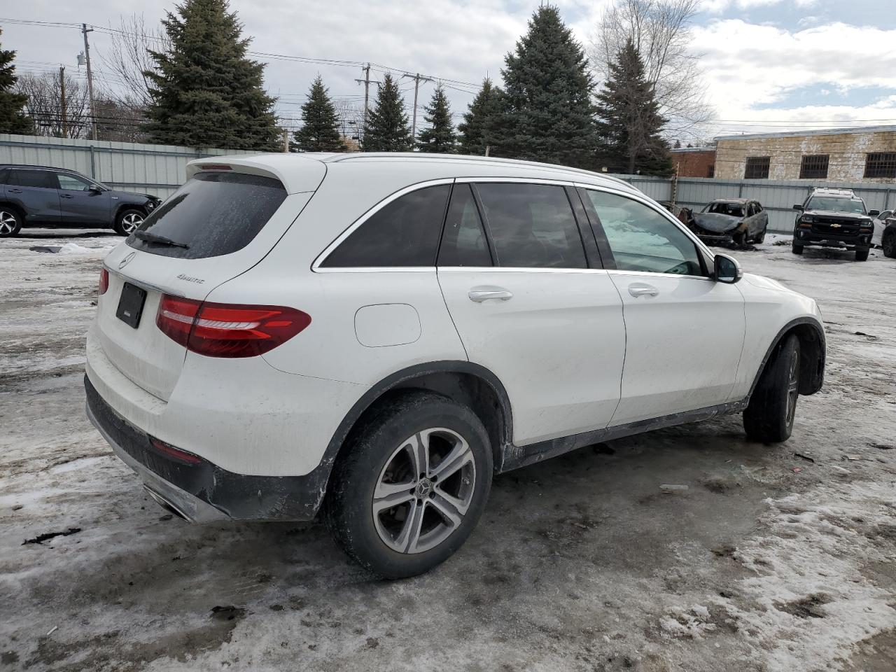 2019 Mercedes-Benz GLC - Image 3