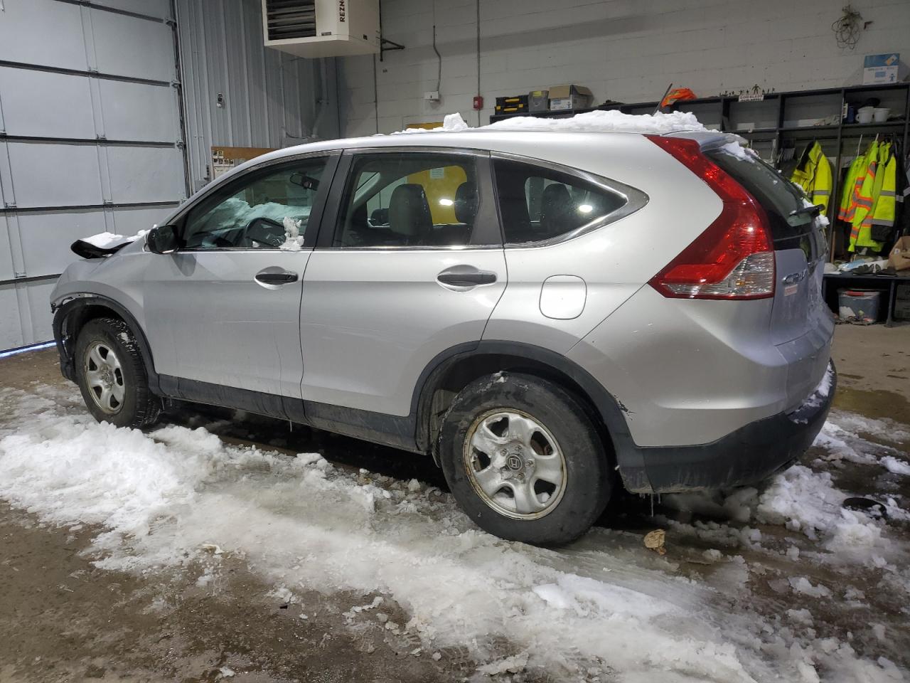 2014 Honda CR-V - Image 2