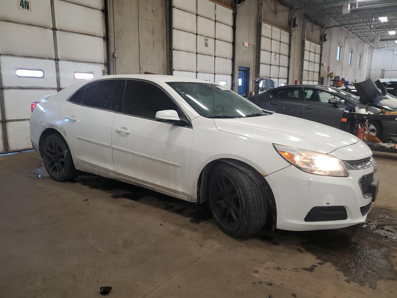 2016 Chevrolet Malibu - Image 4