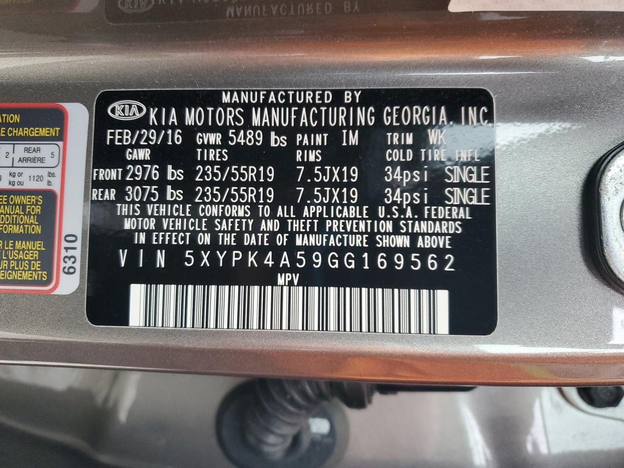 2016 Kia Sorento - Image 14