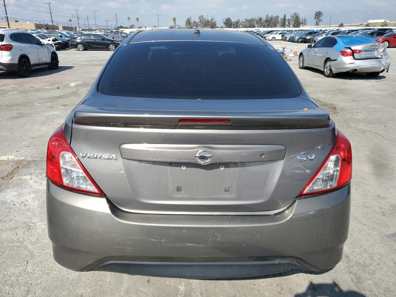 2016 Nissan Versa - Image 6
