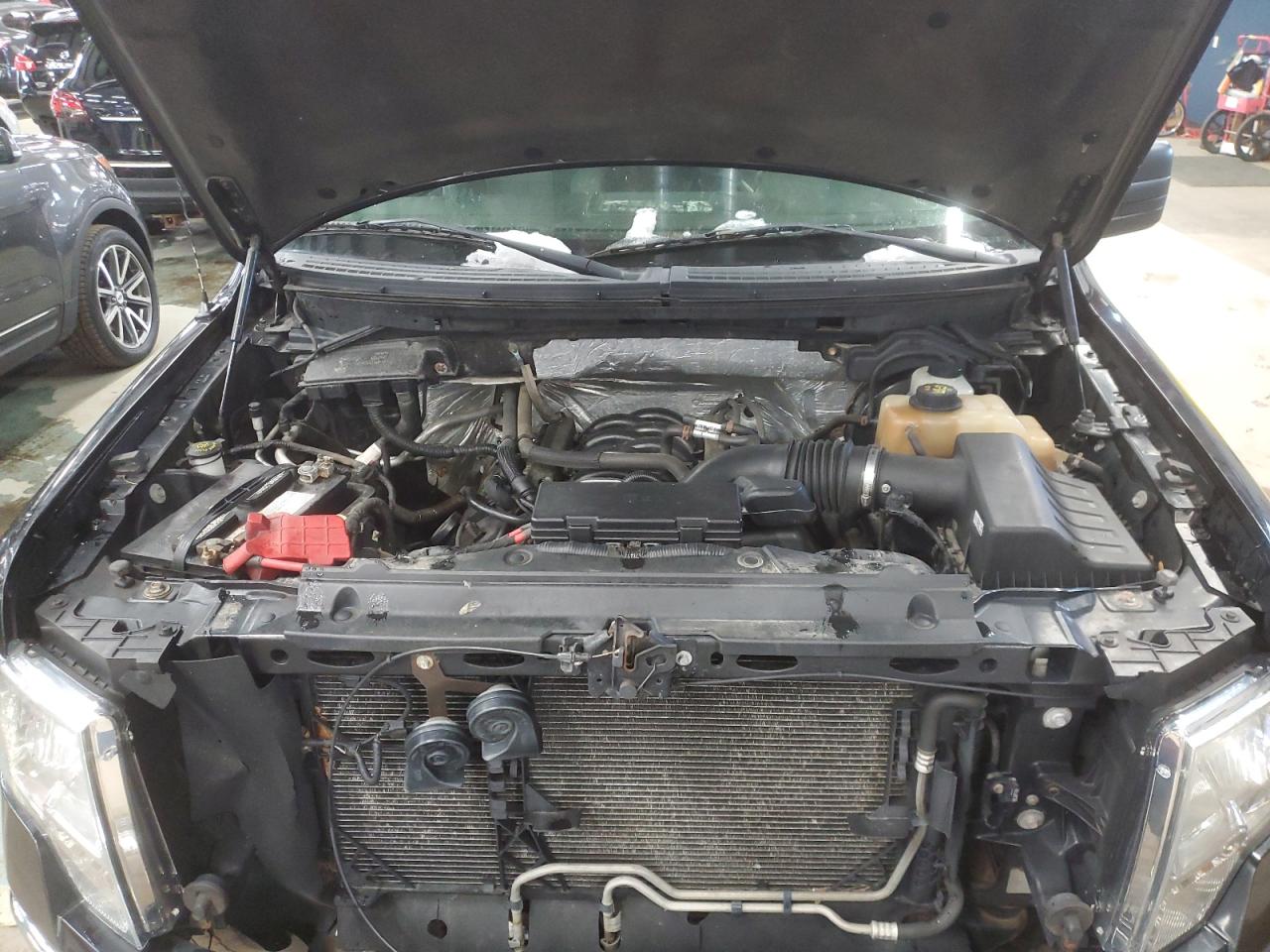2012 Ford F-150 - Image 11