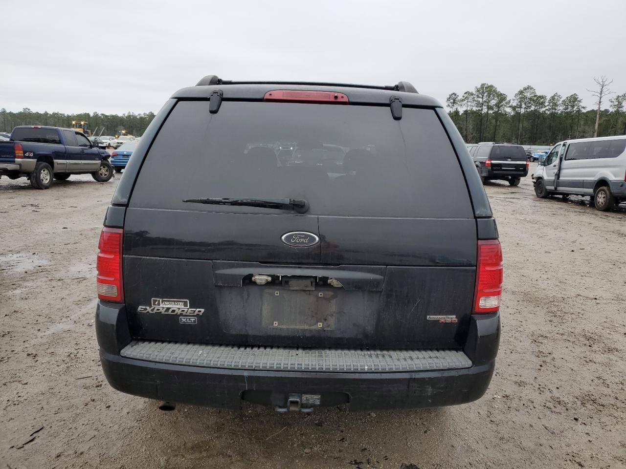 2005 Ford Explorer - Image 6