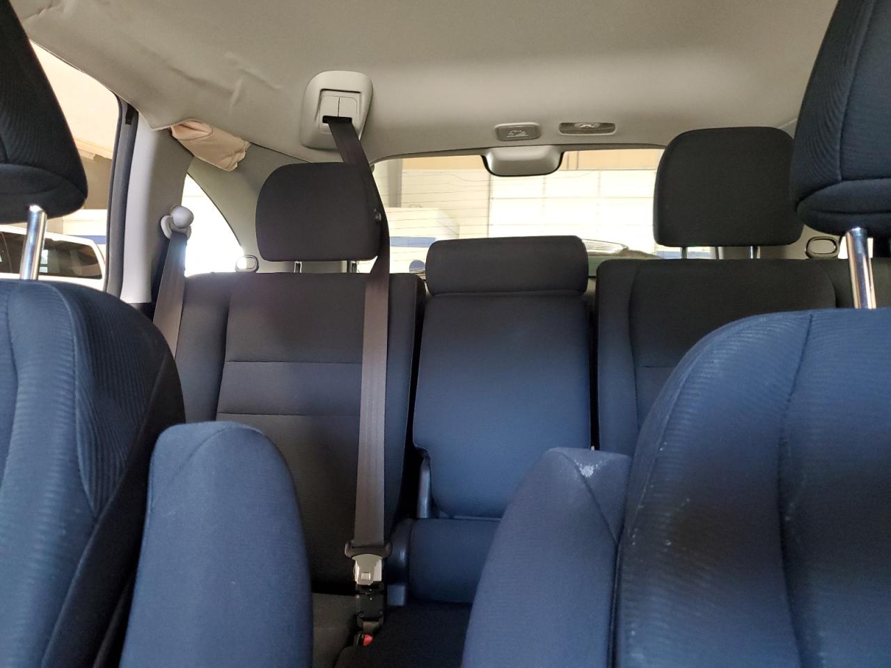 2011 Honda CR-V - Image 10