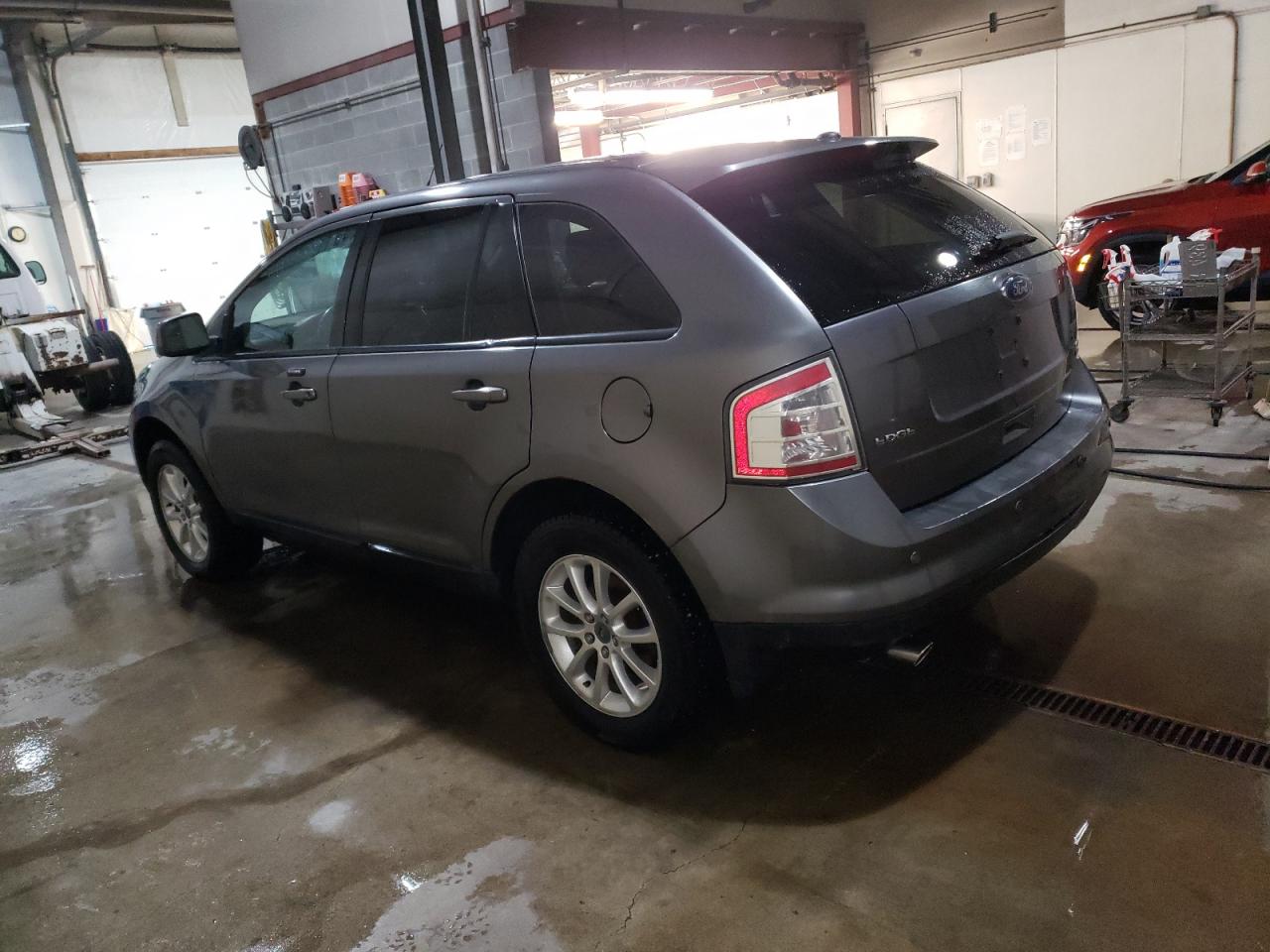 2010 Ford Edge - Image 2
