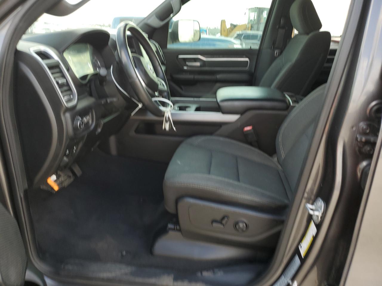 2019 RAM 1500 - Image 8