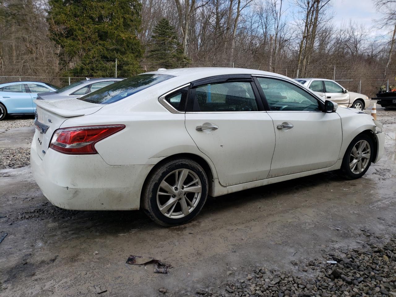 2013 Nissan Altima - Image 3