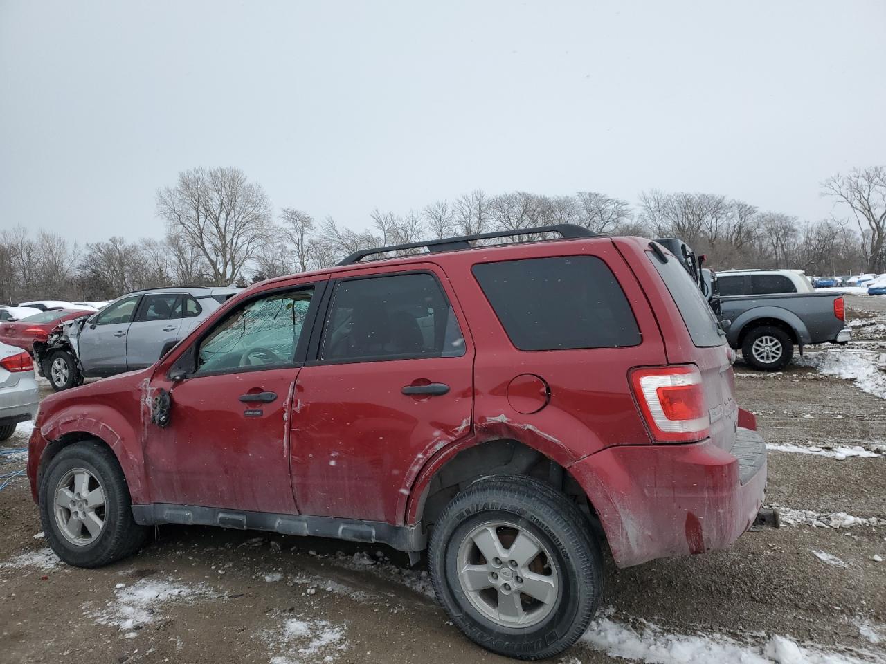 2011 Ford Escape - Image 2