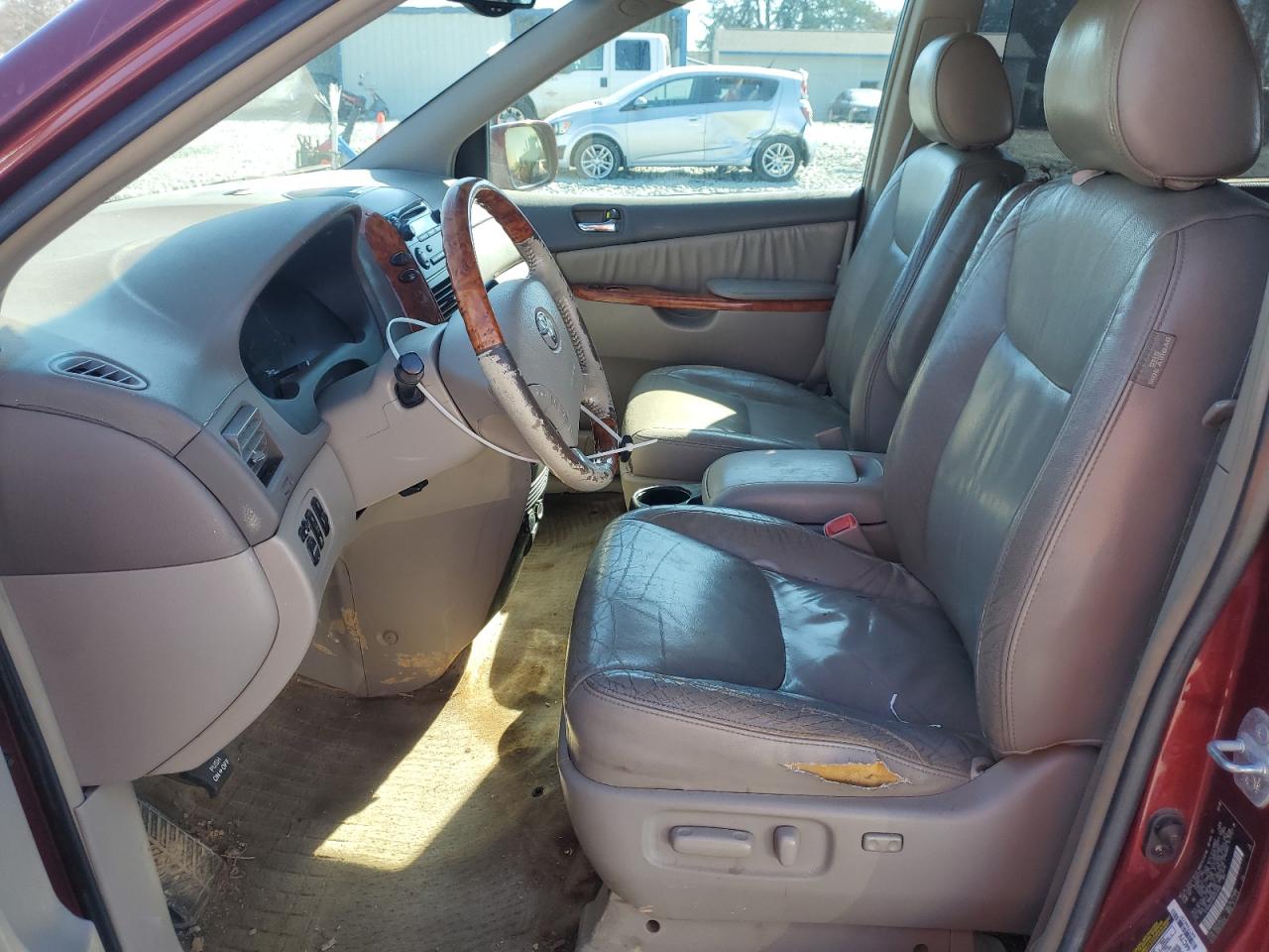 2006 Toyota Sienna - Image 7