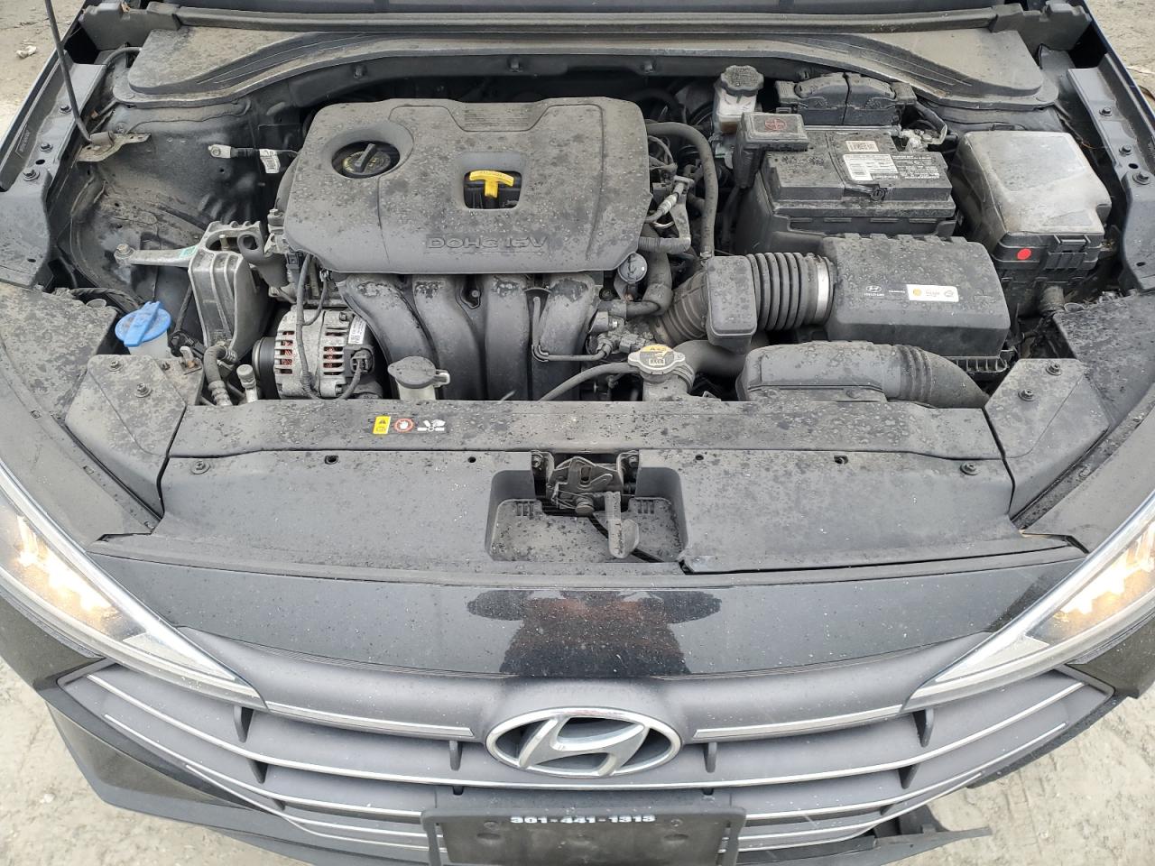2019 Hyundai Elantra - Image 11