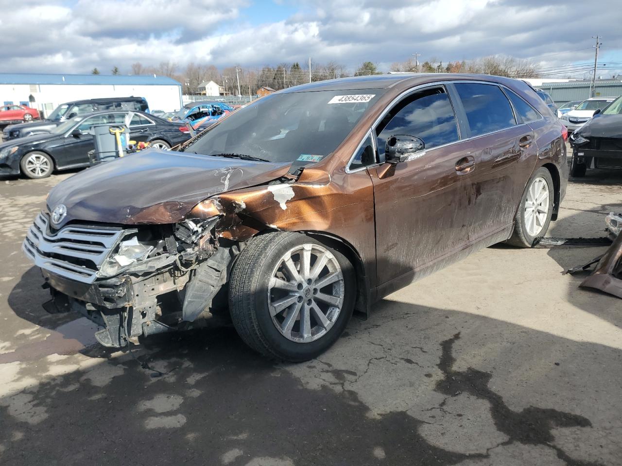 2011 Toyota Venza - Image 1