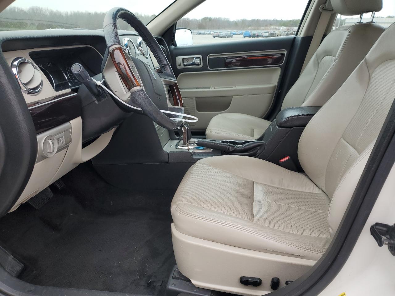 2009 Lincoln MKZ - Image 7