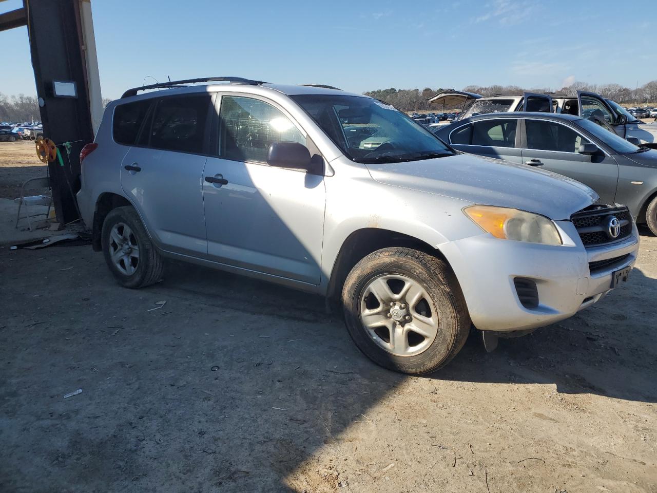 2010 Toyota RAV 4 - Image 4