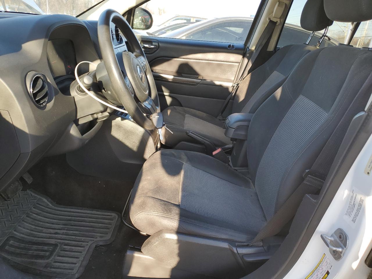 2013 Jeep Compass - Image 7
