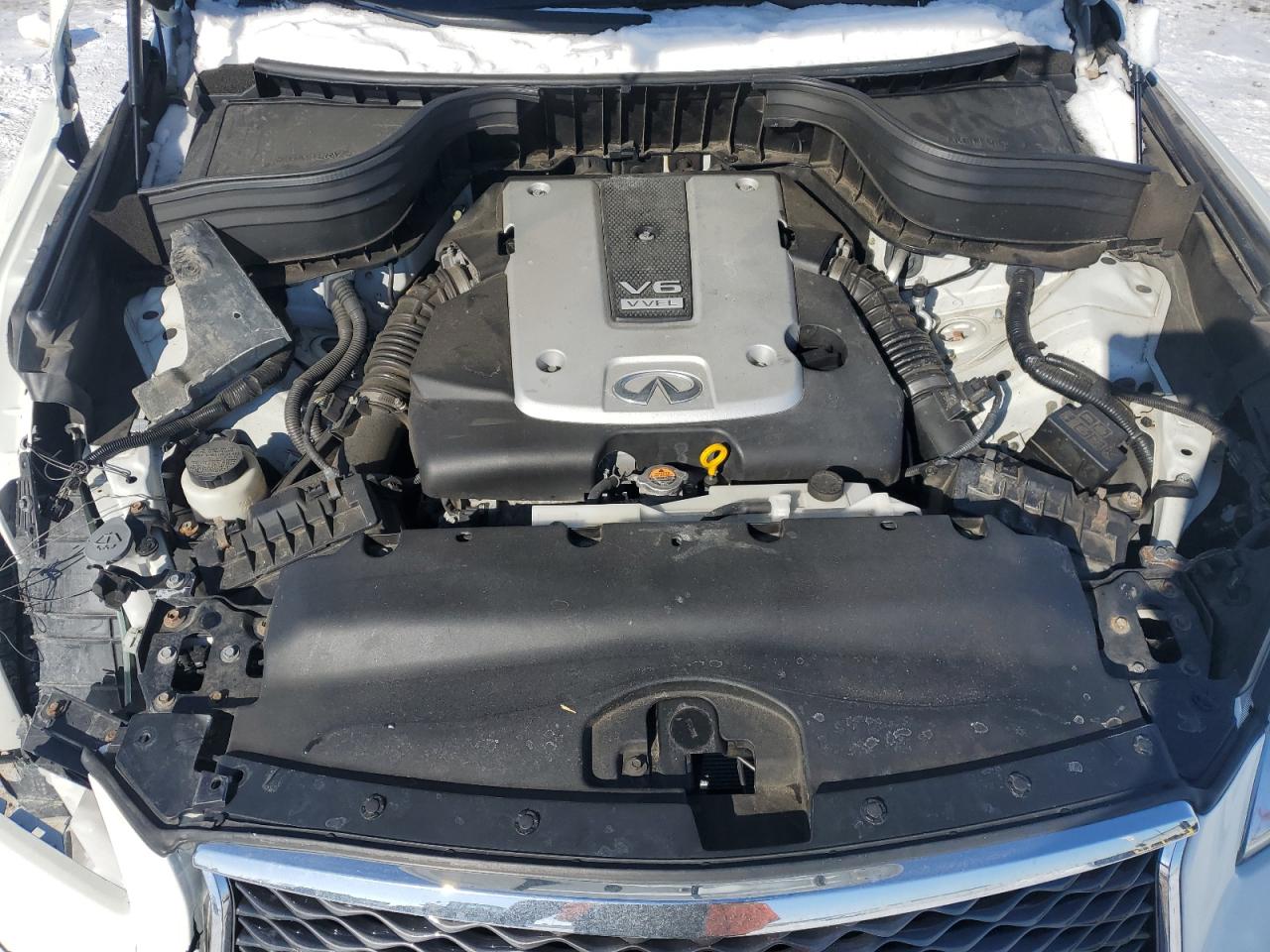 2017 Infiniti QX50 - Image 12