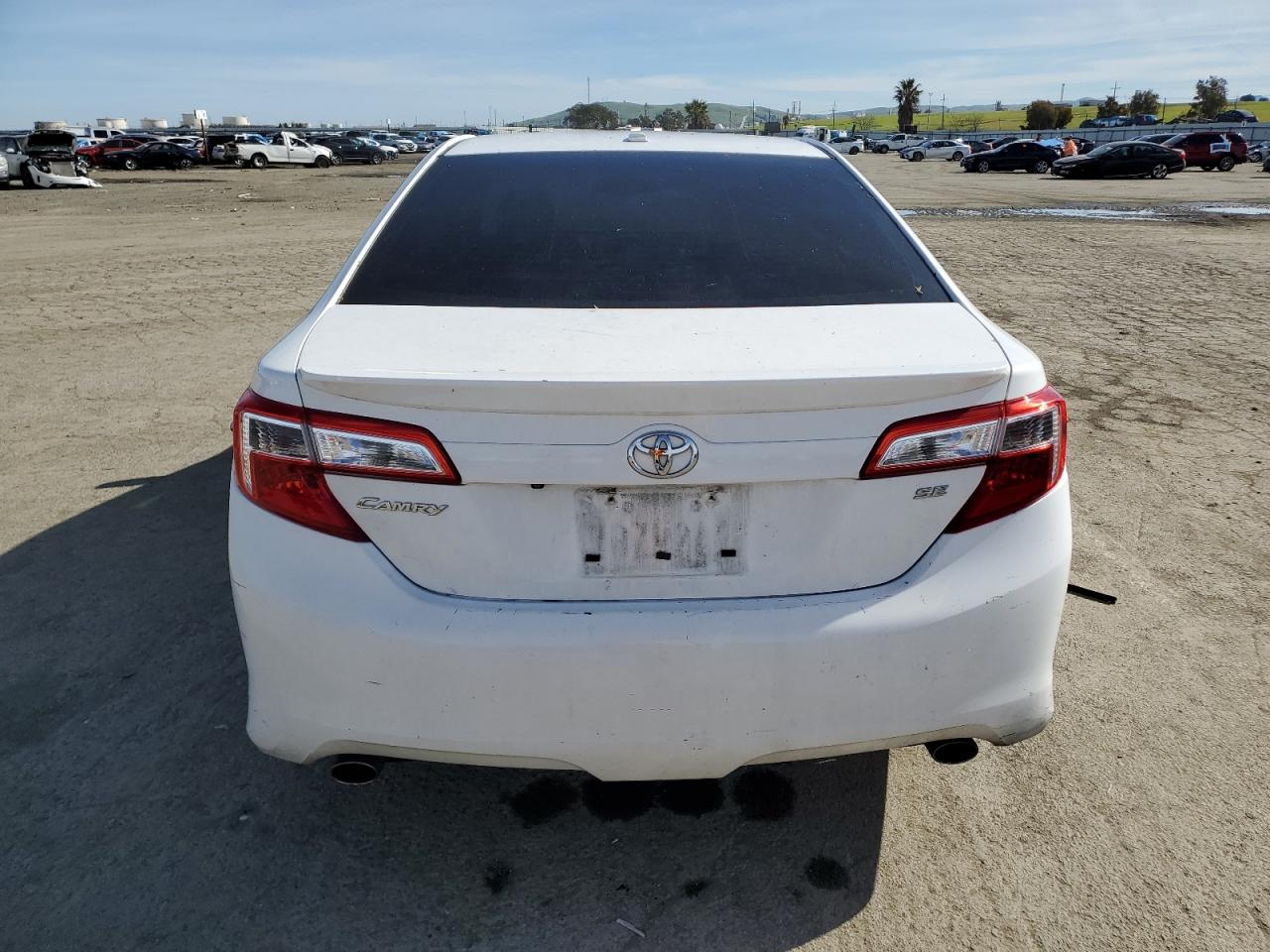 2014 Toyota Camry - Image 6