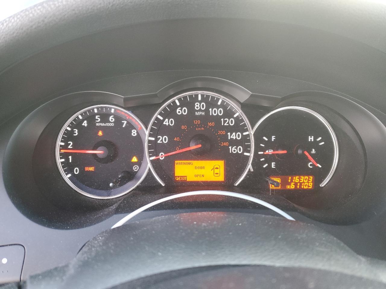 2010 Nissan Altima - Image 9