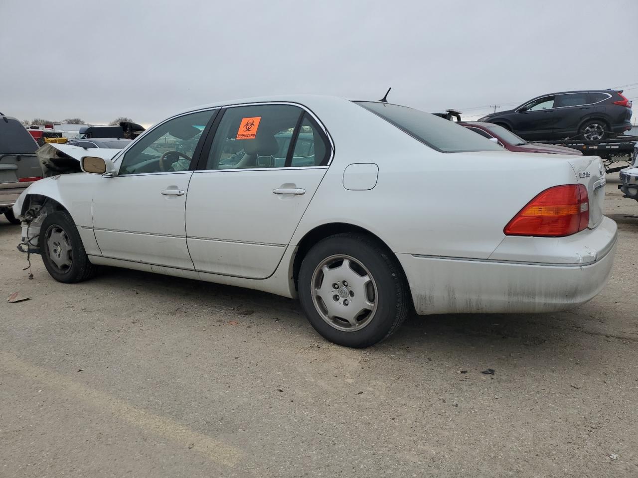 2002 Lexus LS - Image 2