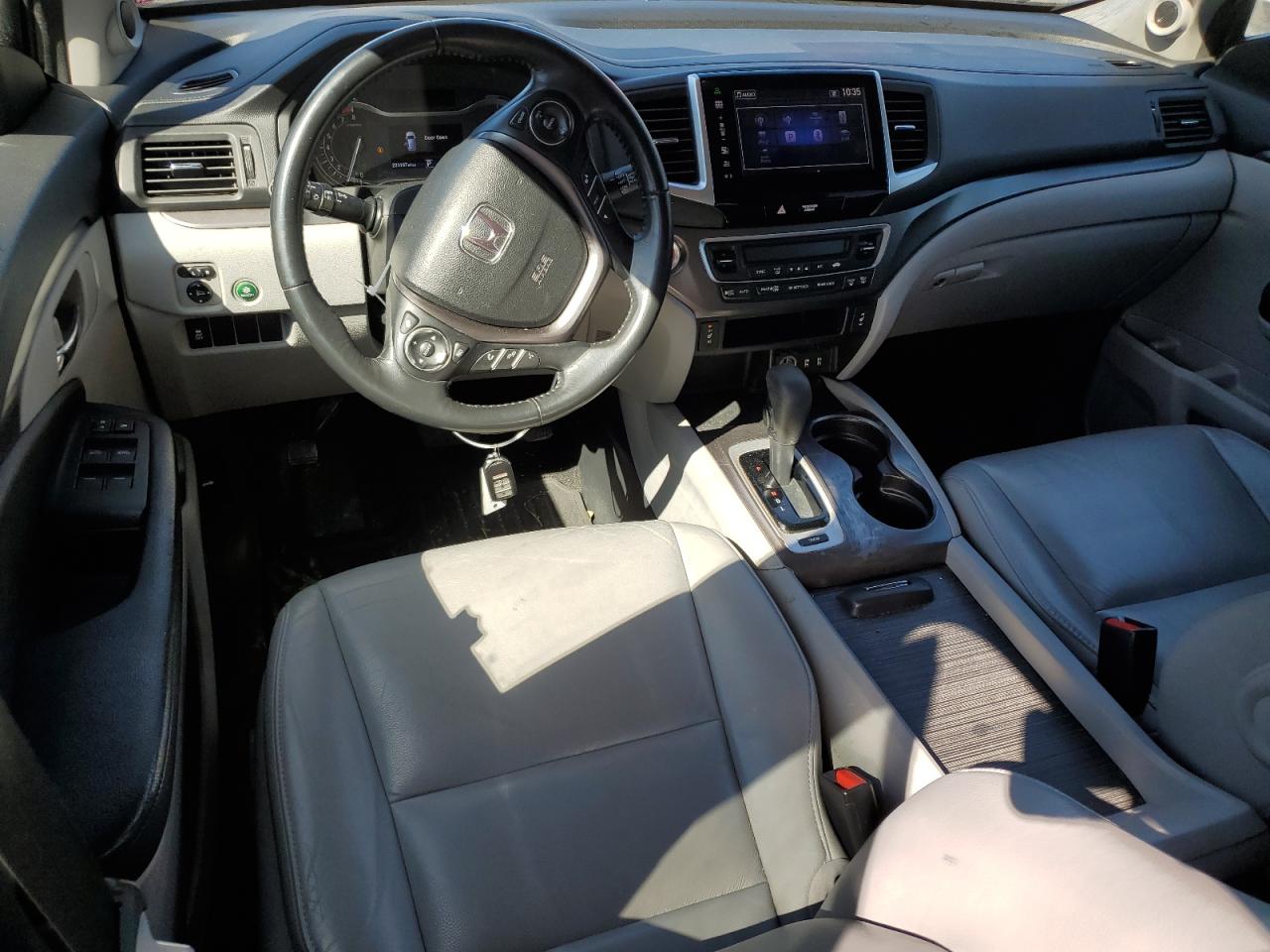 2016 Honda Pilot - Image 8