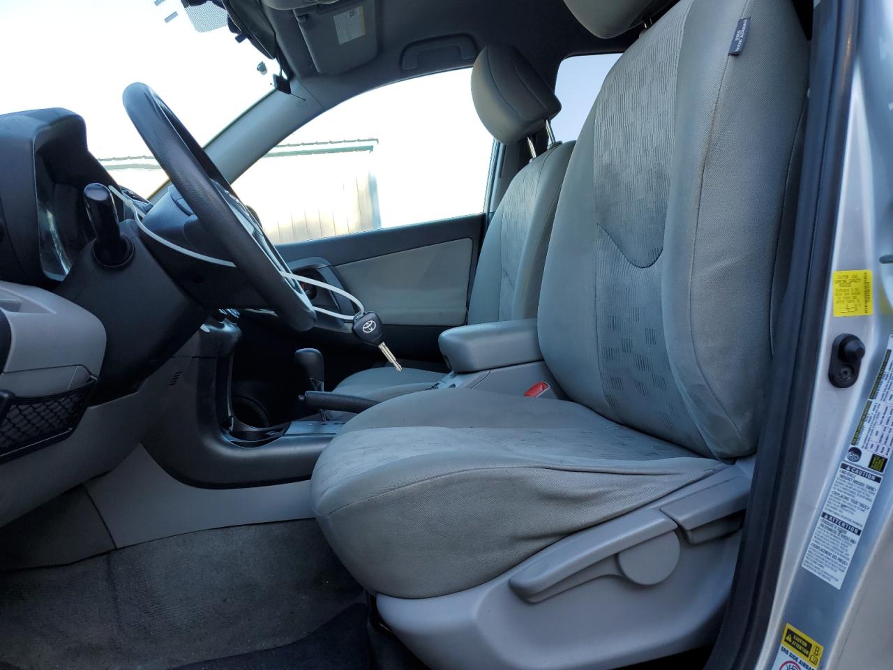 2011 Toyota RAV 4 - Image 7