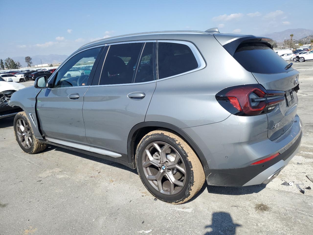 2023 BMW X3 - Image 2