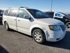 2010 Chrysler Town & Country Touring للبيع في North Las Vegas، NV - Normal Wear