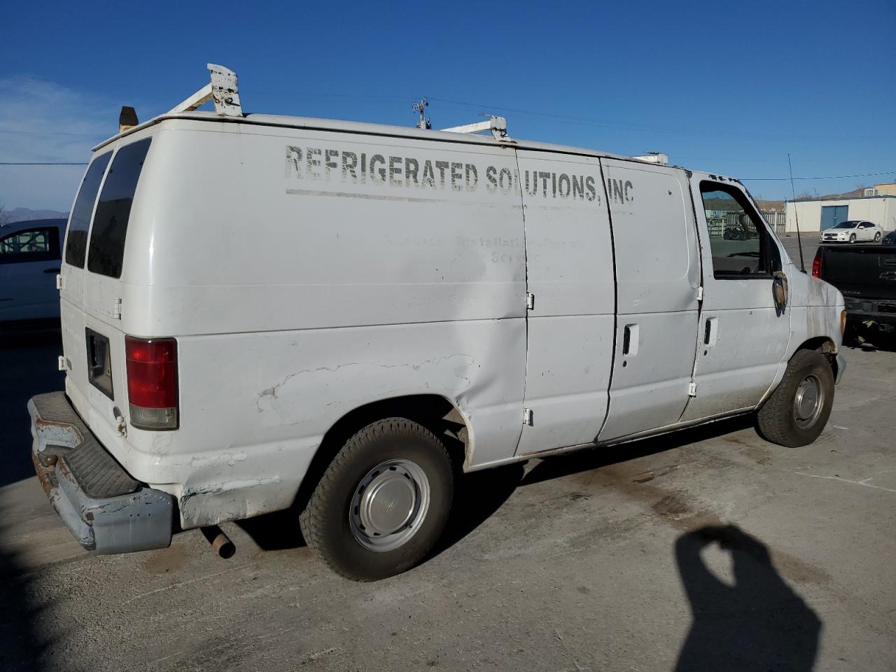2002 Ford Econoline - Image 3