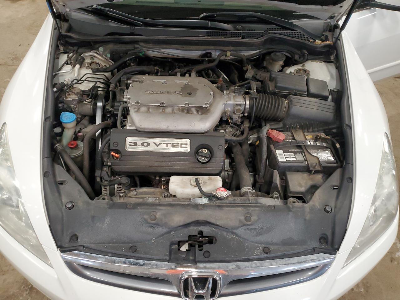 2007 Honda Accord - Image 11