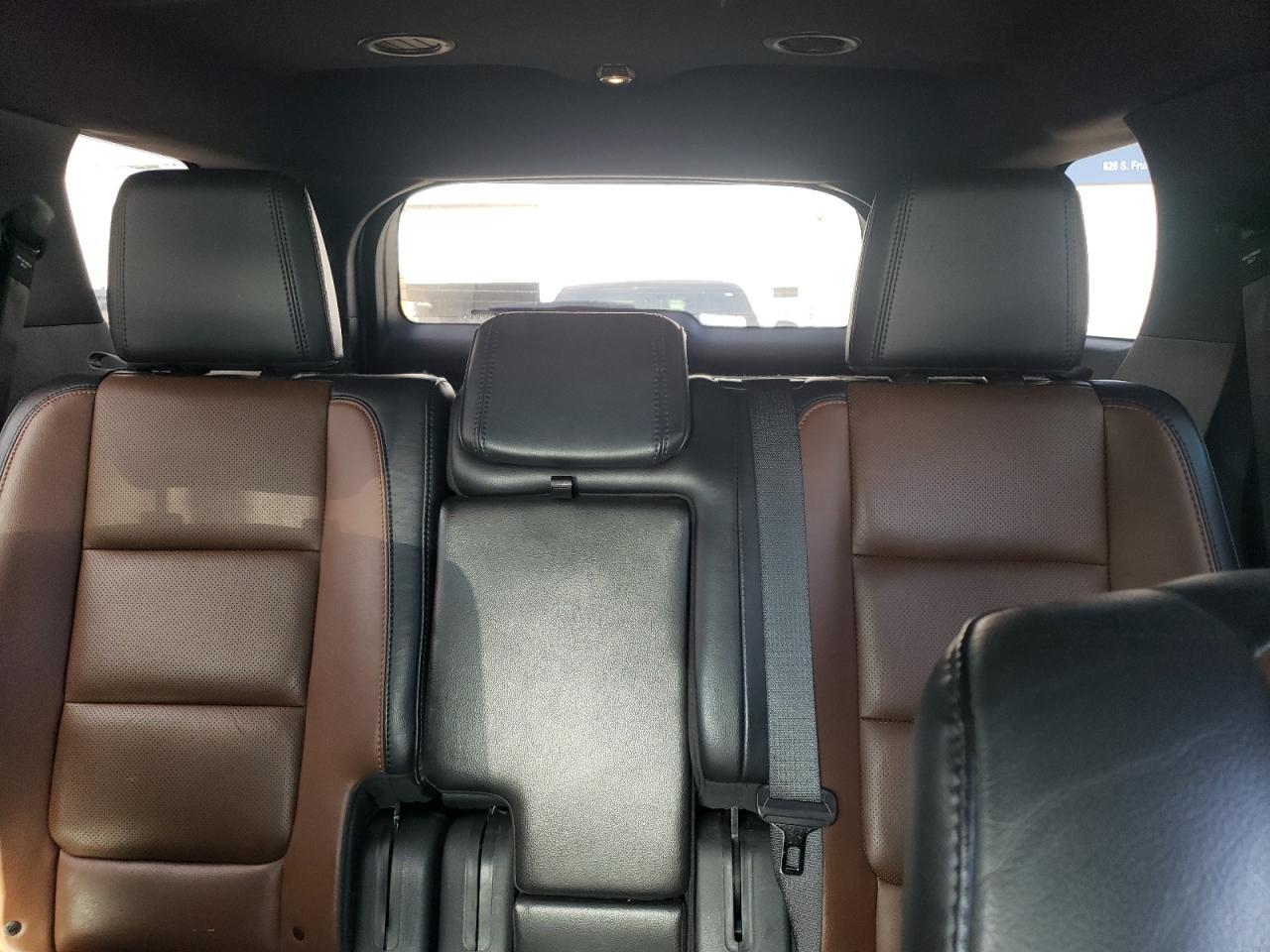 2012 Ford Explorer - Image 10